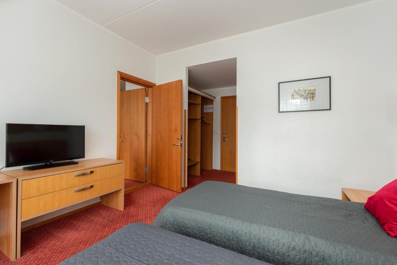 Raadimoisa Hotell ตาร์ตู ภายนอก รูปภาพ