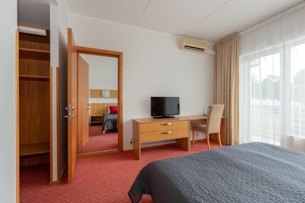 Raadimoisa Hotell ตาร์ตู ภายนอก รูปภาพ